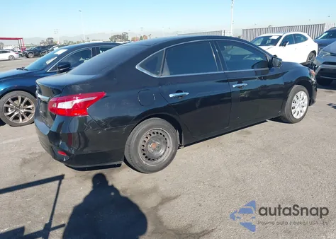 2017 Nissan Sentra S z USA, uszkodzony, nr VIN 3N1AB7AP5HY309969
